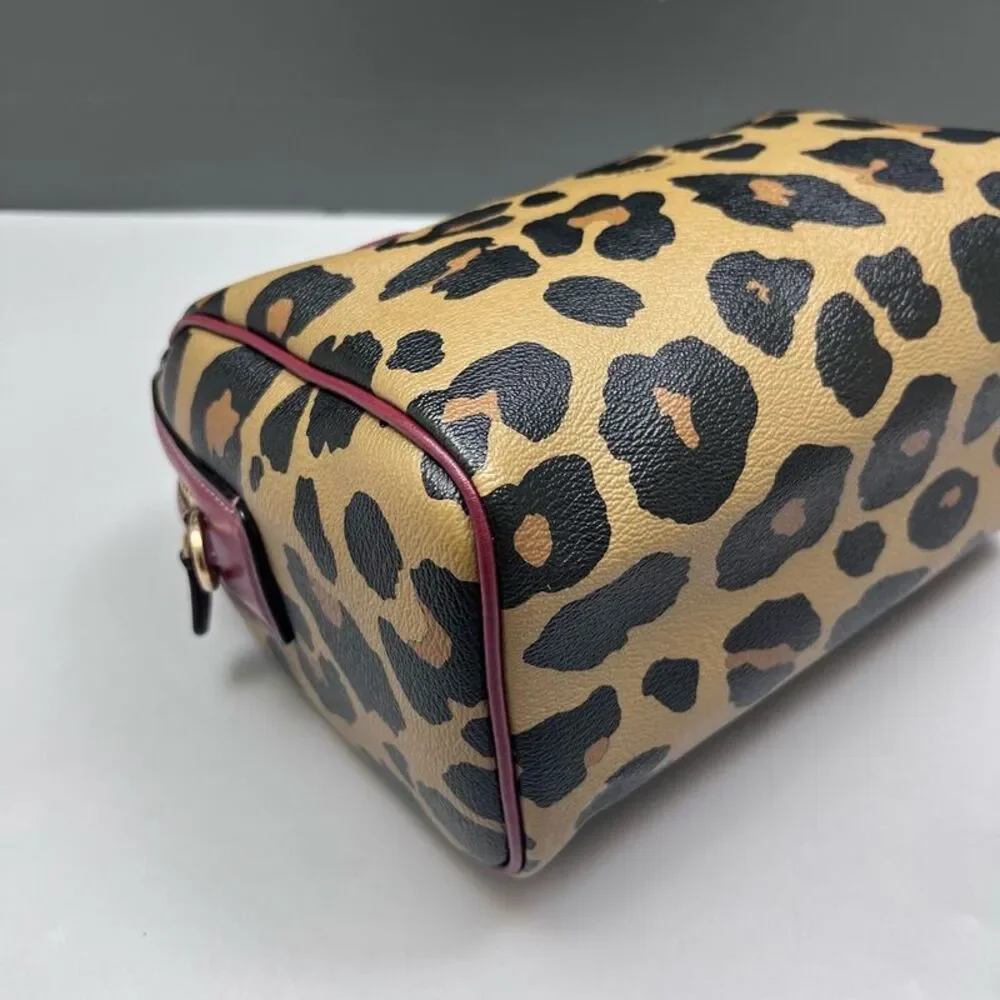 Coach Women Pre-Loved Bag Very Good Condition